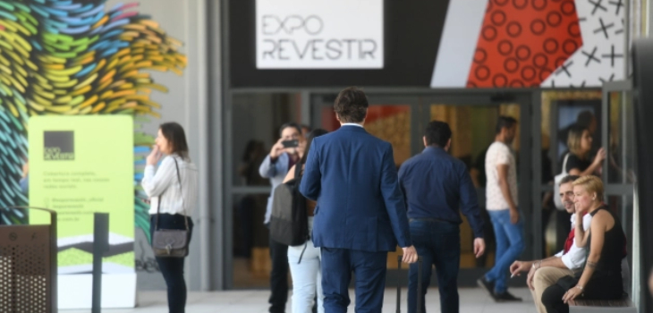 Expo Revestir 2022: a retomada presencial e digital marca os 20 anos de história