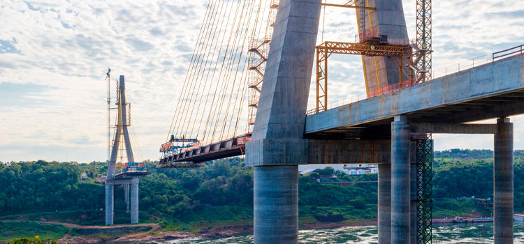 Ponte entre Brasil e Paraguai deverá receber nome de Jaime Lerner