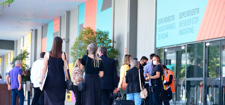 Expo Revestir reúne mais de 120 expositores na 21ª edição do evento